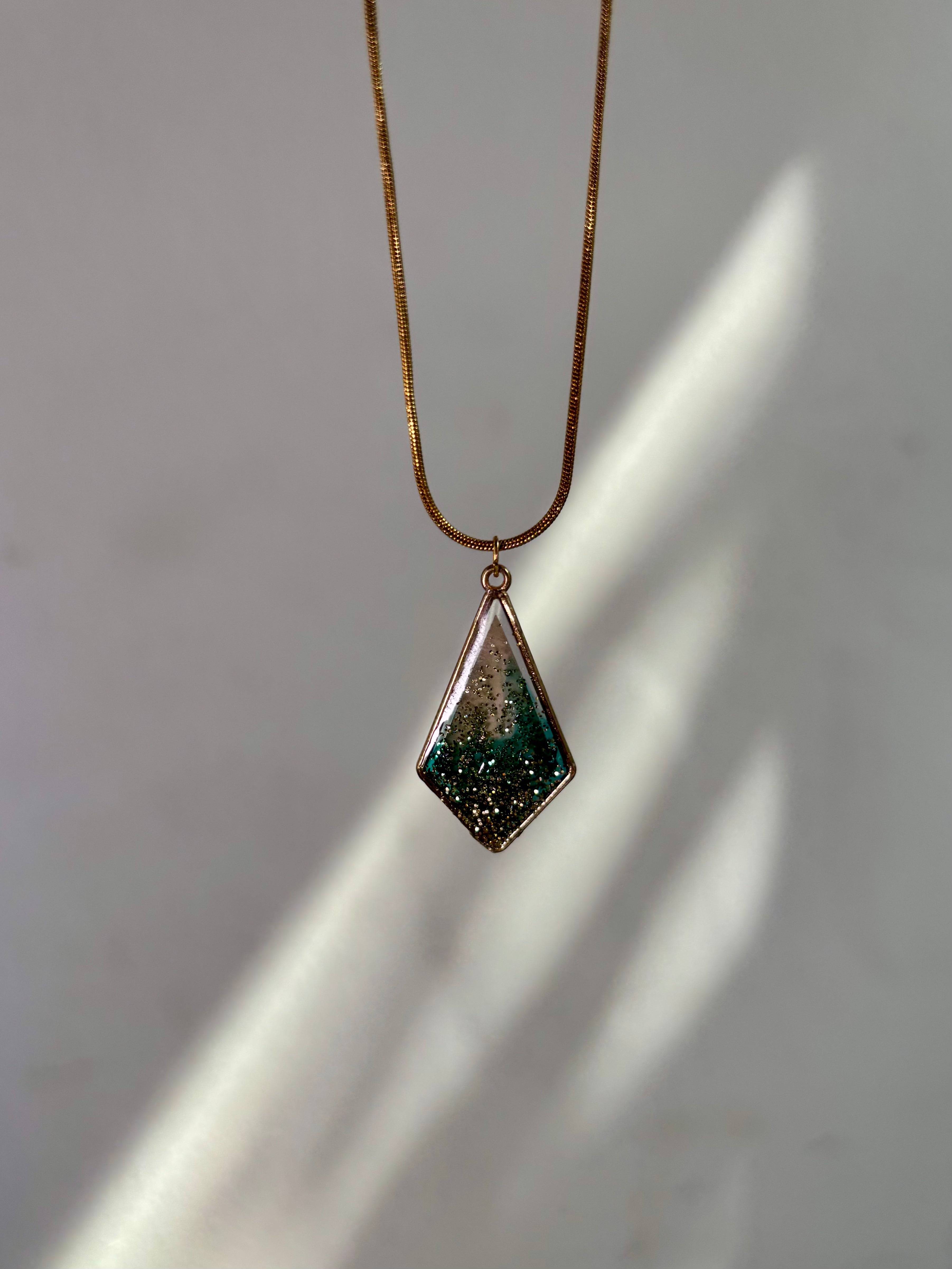 Collana con ciondolo - Baby Gesù
