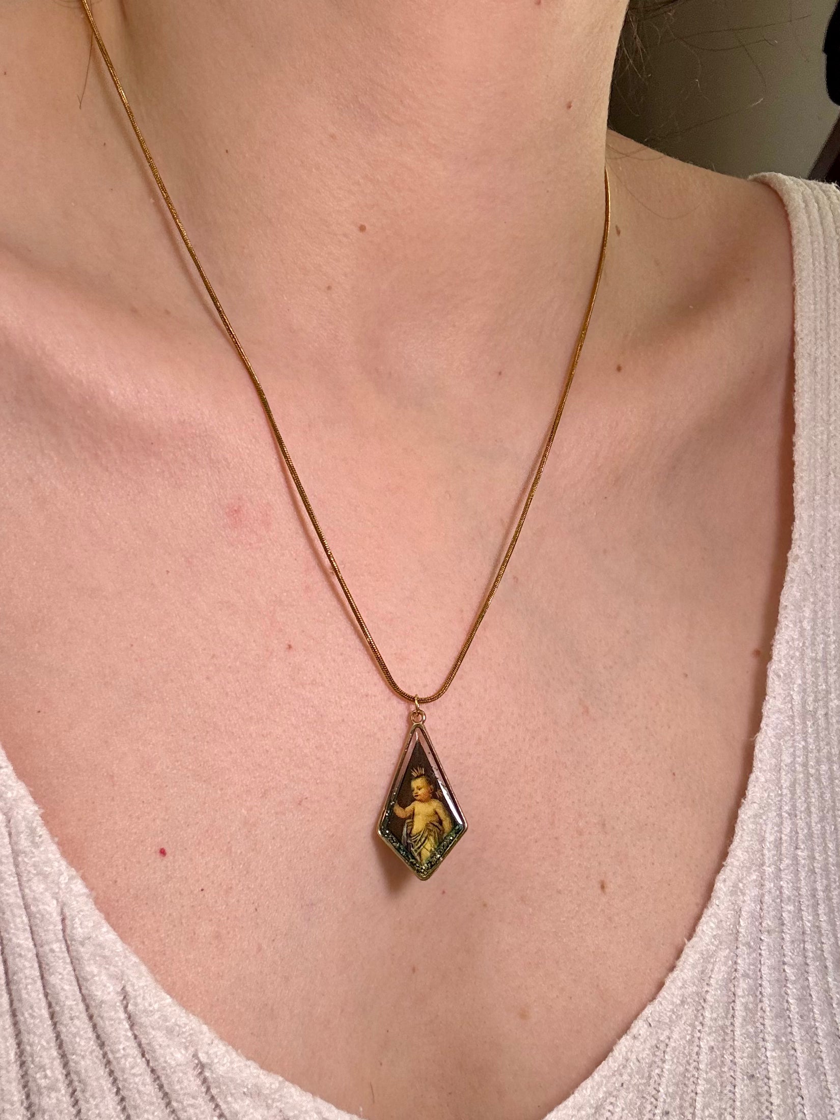 Collana con ciondolo - Baby Gesù