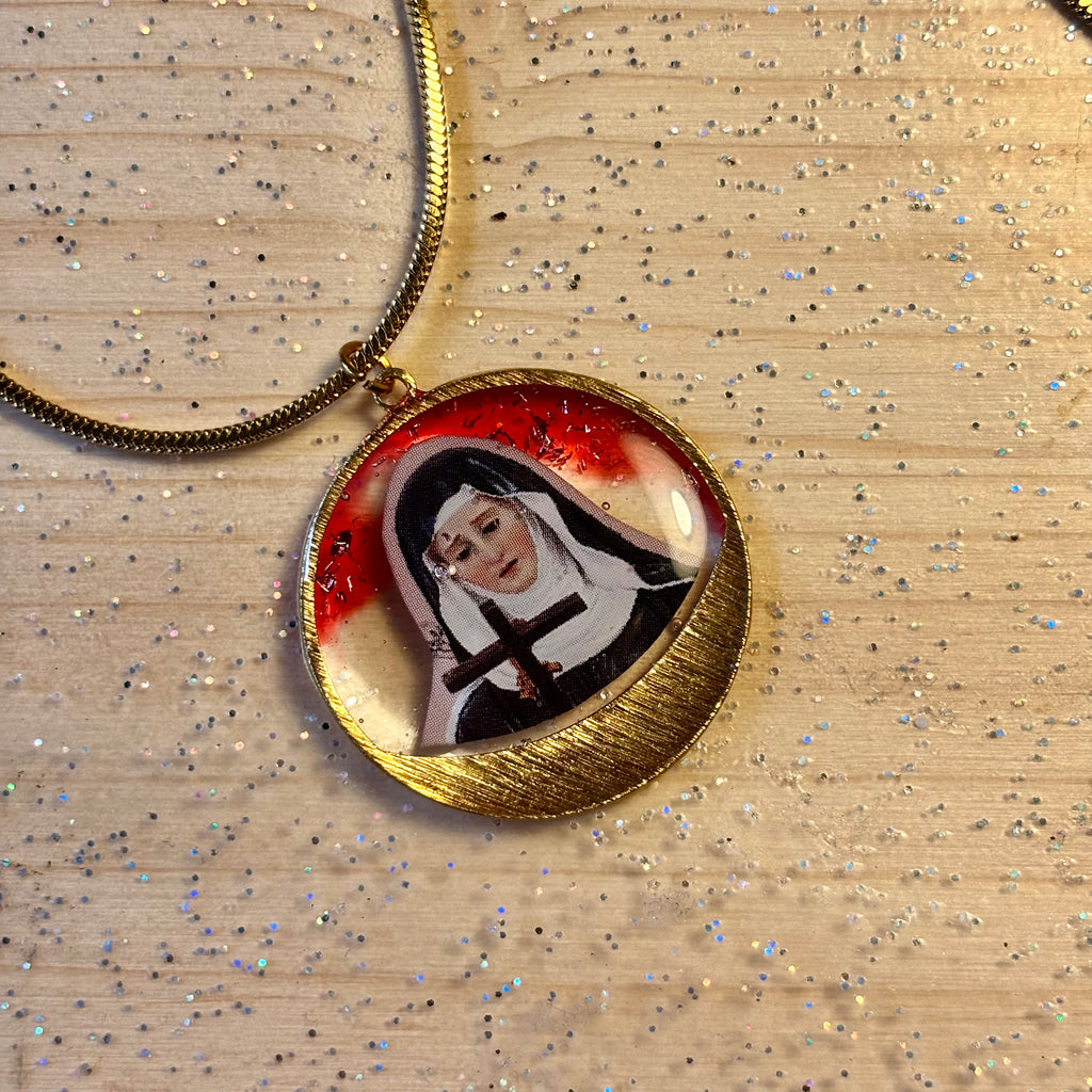 Collana con ciondolo - Gravis Crucis