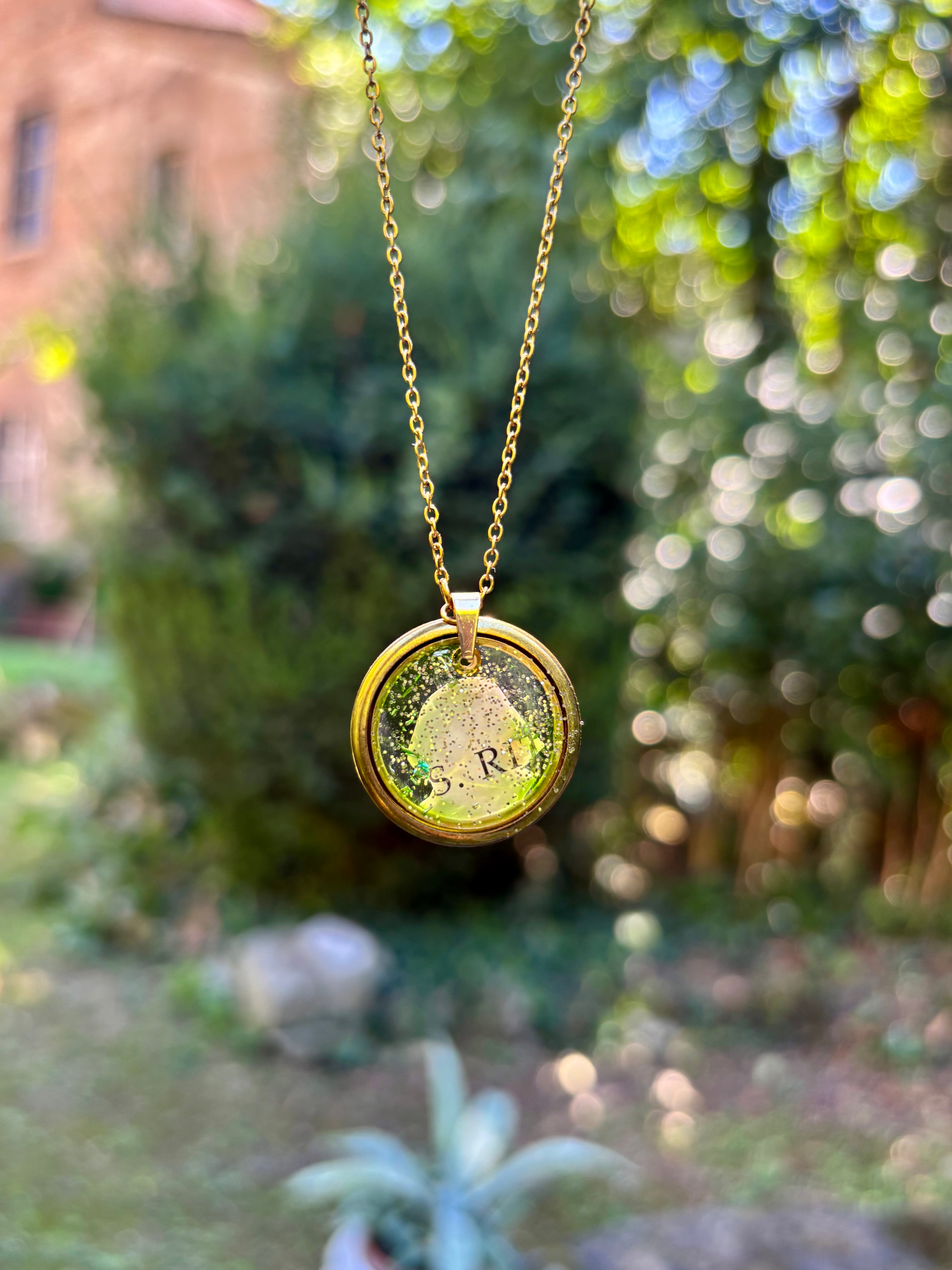 Collana con ciondolo - Short Bob