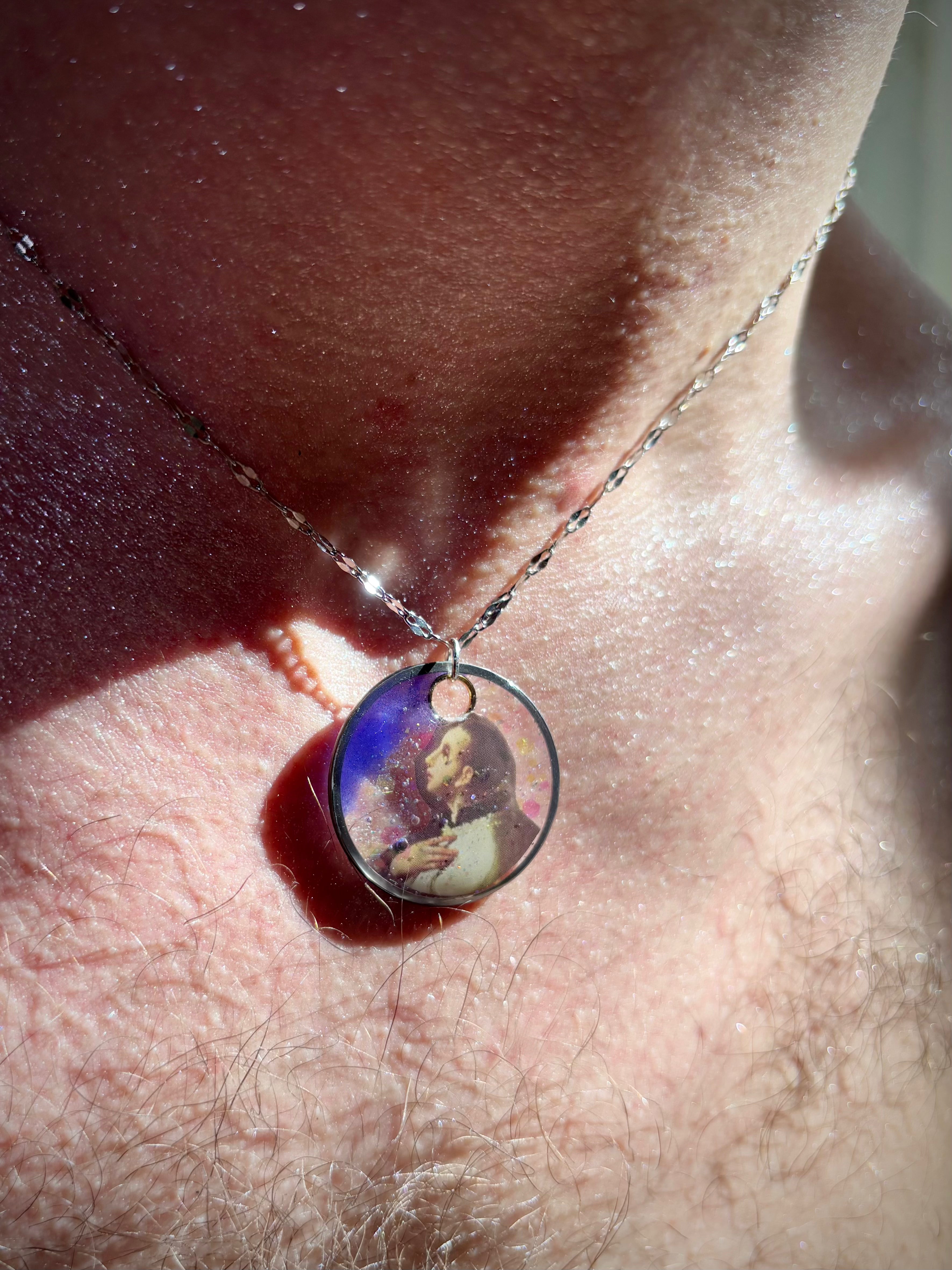 Collana con ciondolo - Prete Glitter