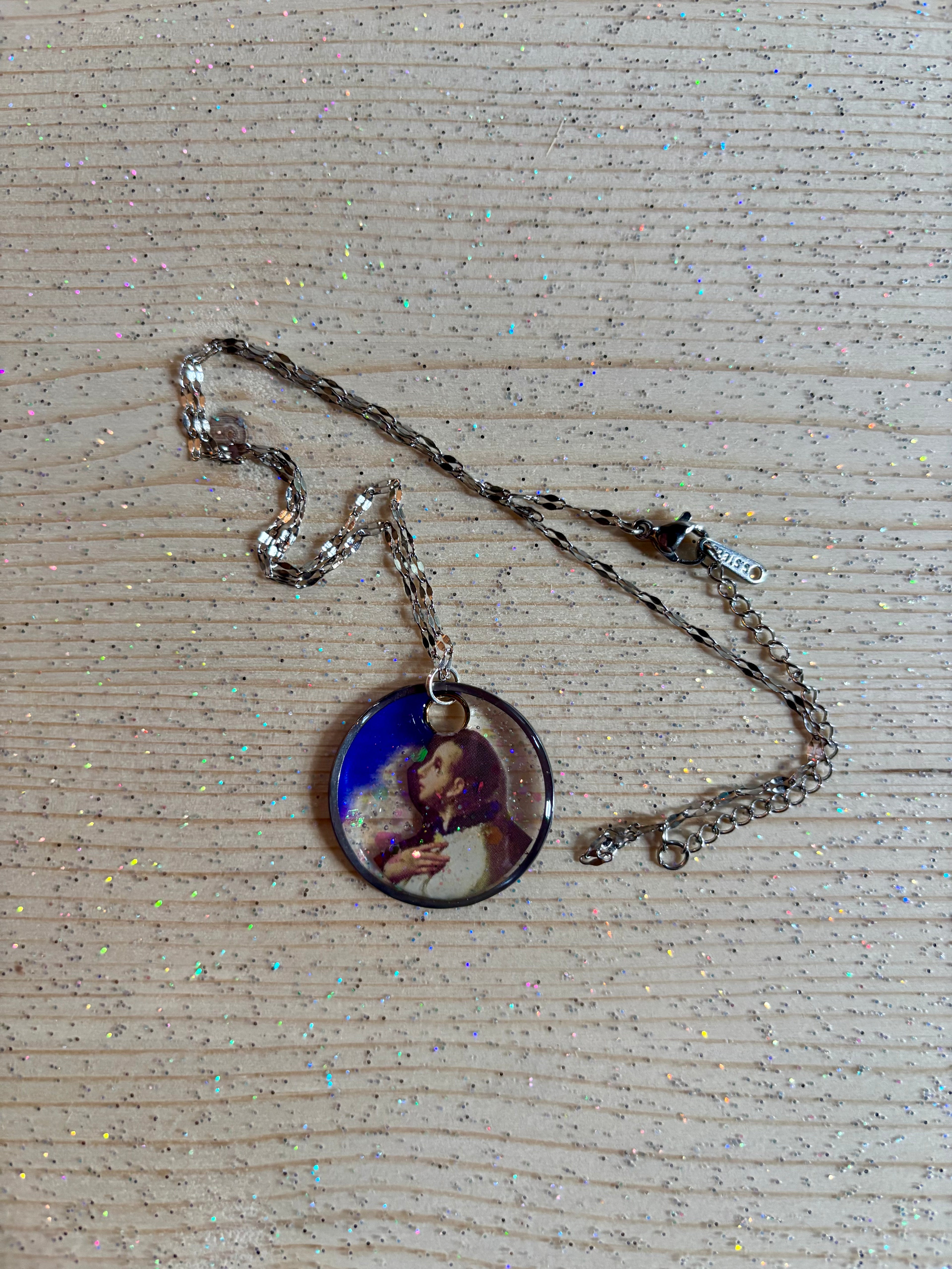 Collana con ciondolo - Prete Glitter