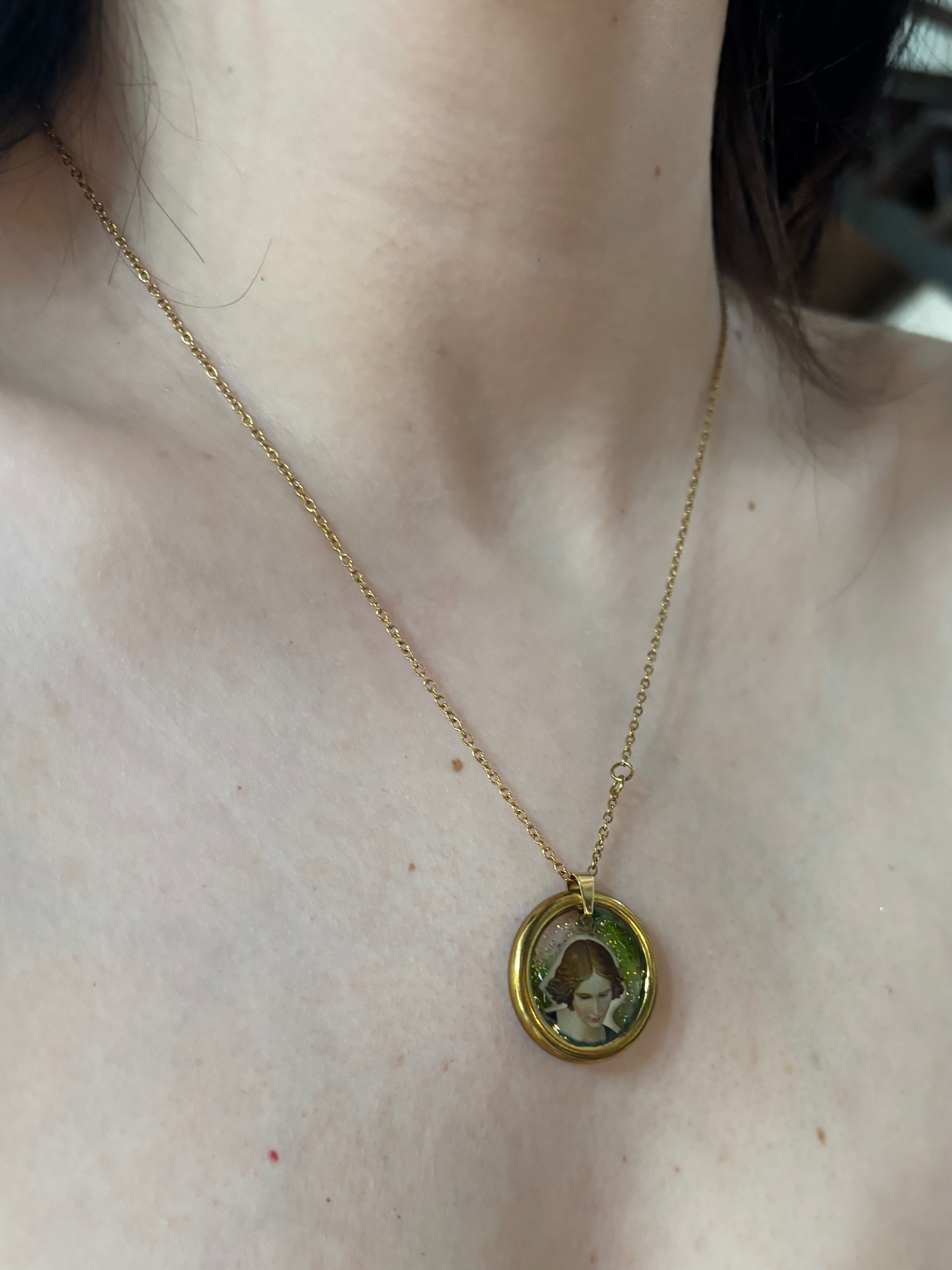 Collana con ciondolo - Short Bob