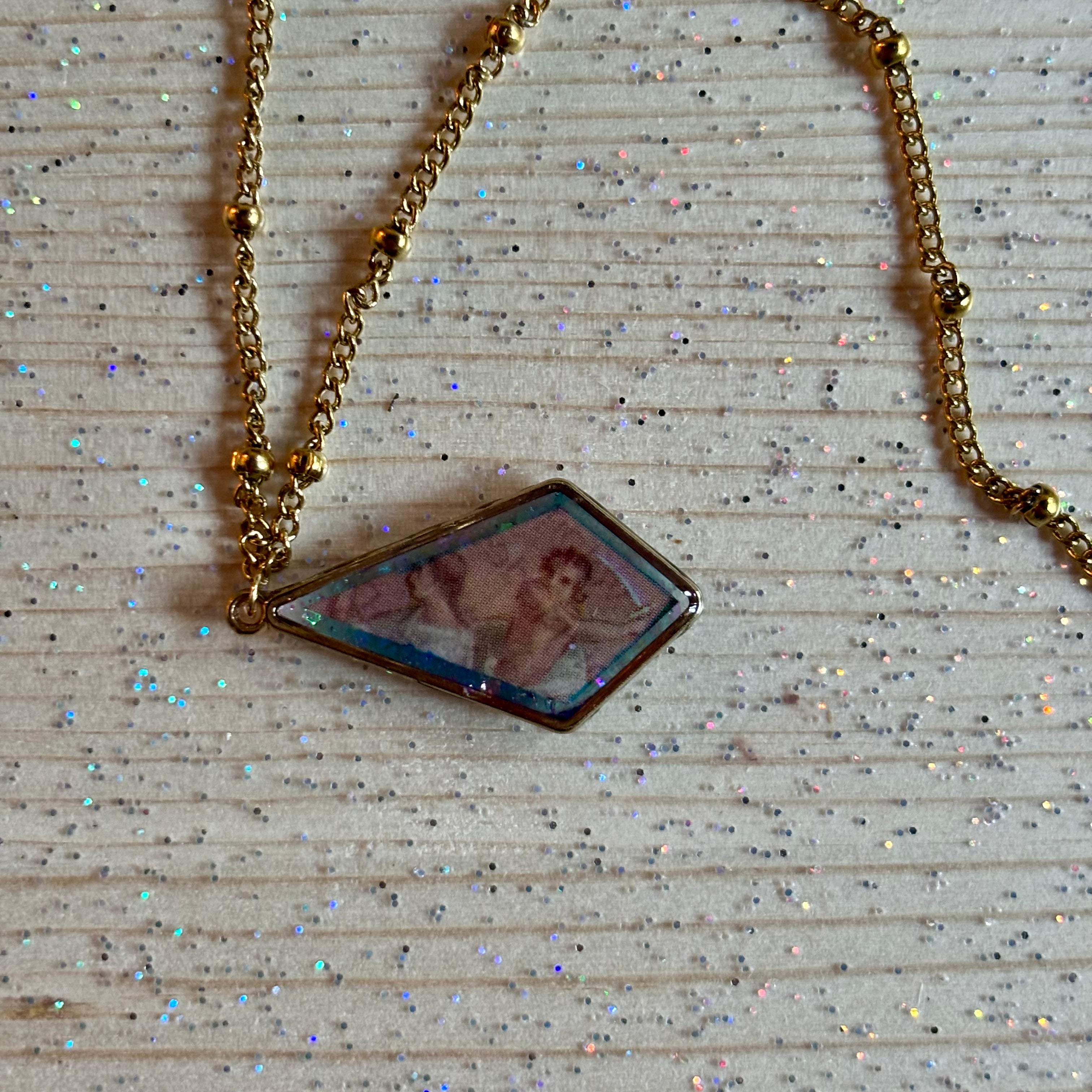 Collana con ciondolo - Faded Eurosia