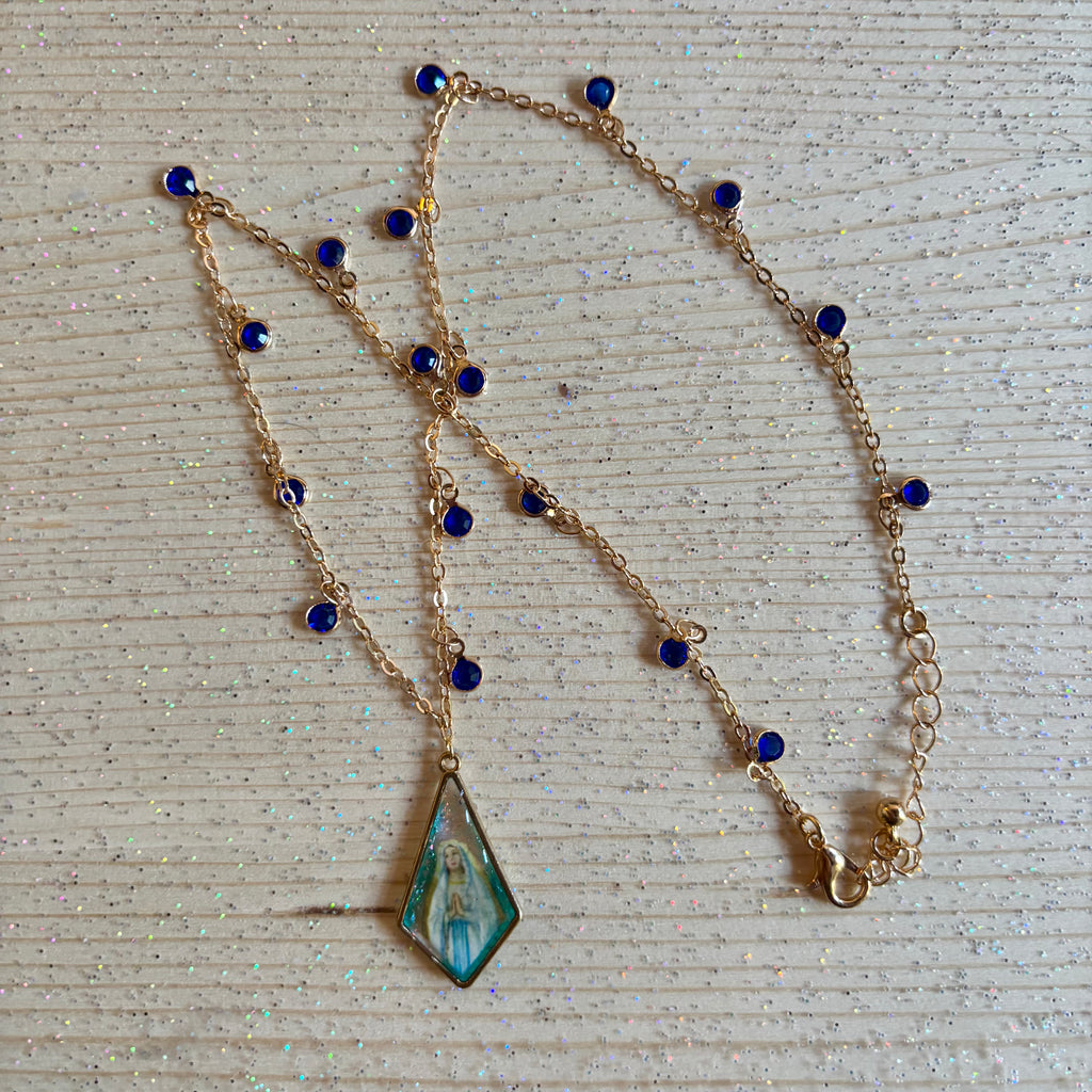 Collana con ciondolo - Ave Maria
