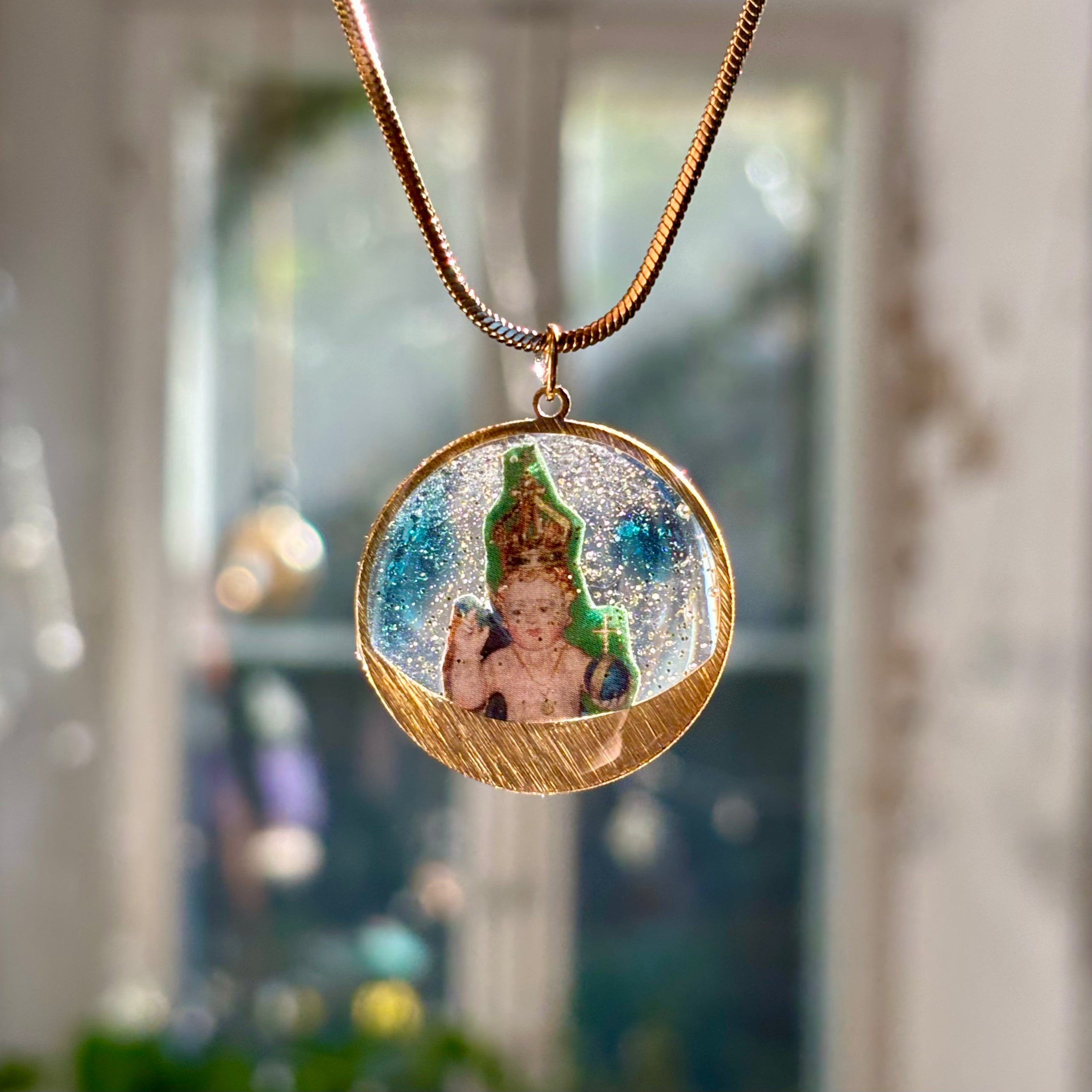 Collana con ciondolo - Globo Crucigero