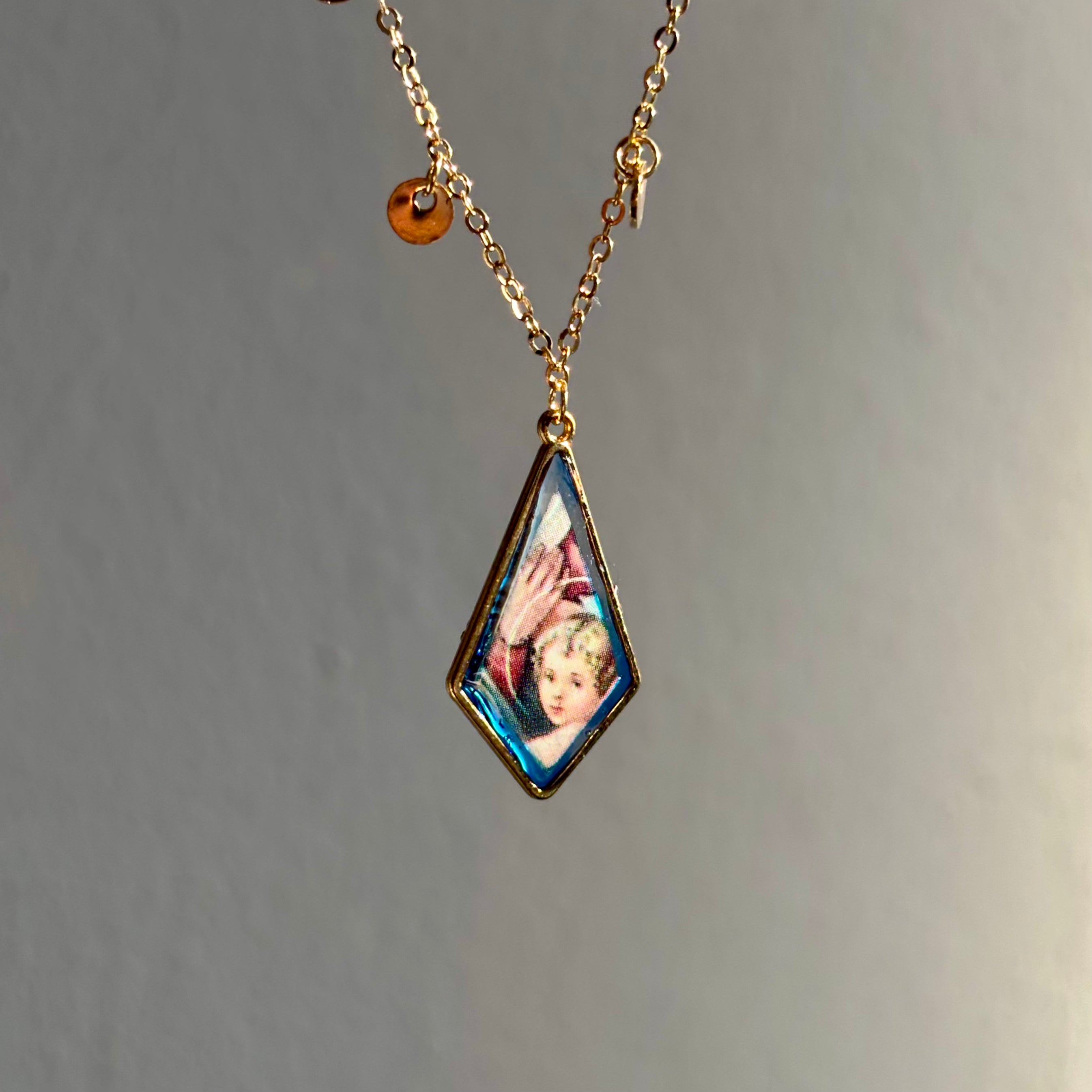 Collana con ciondolo - Sacra Infanzia