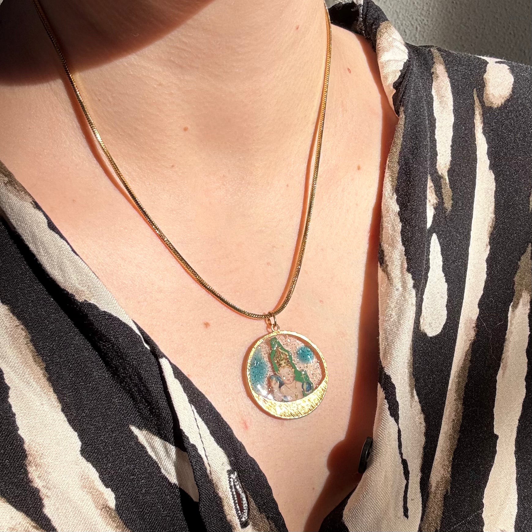 Collana con ciondolo - Globo Crucigero
