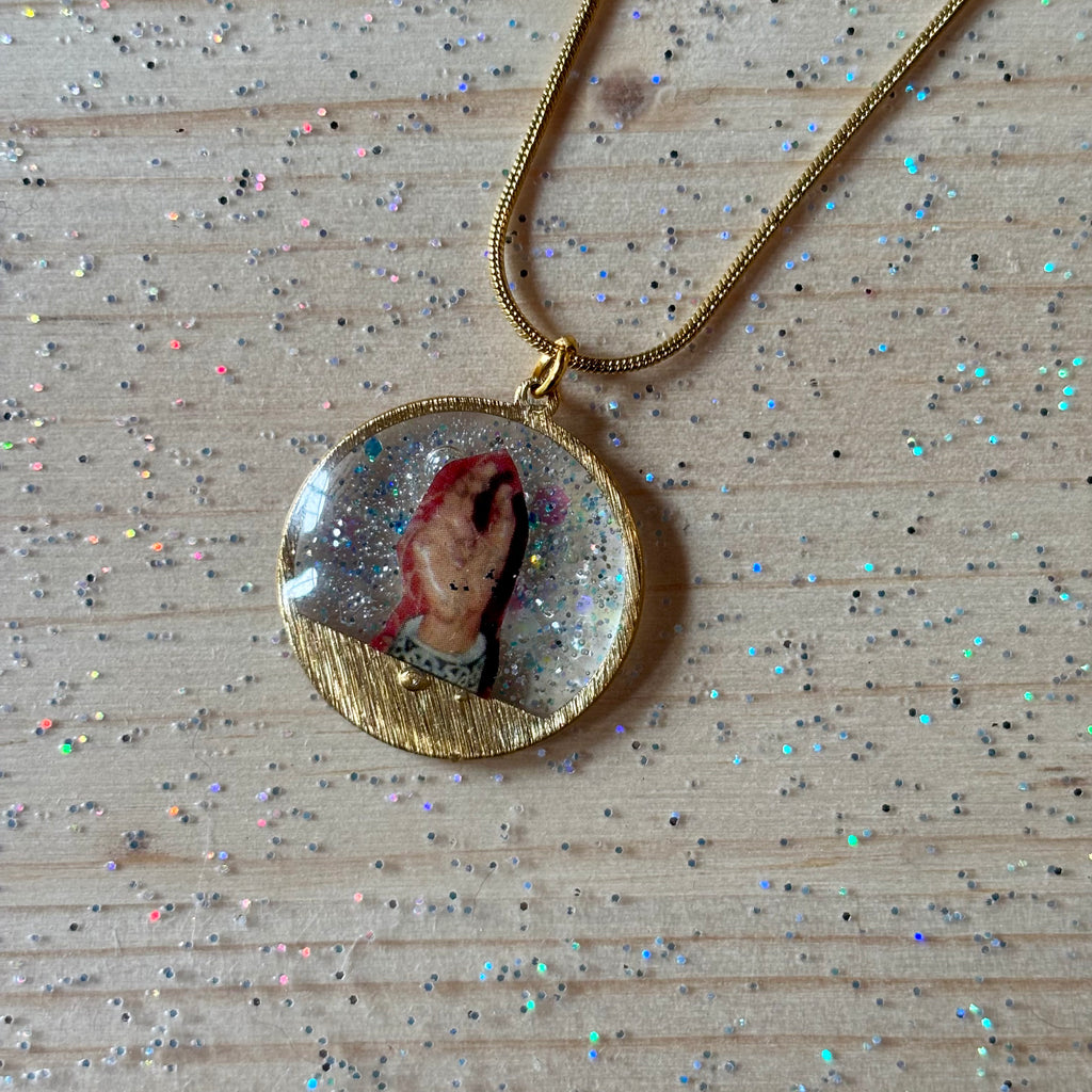 Collana con ciondolo - This Is The Hand