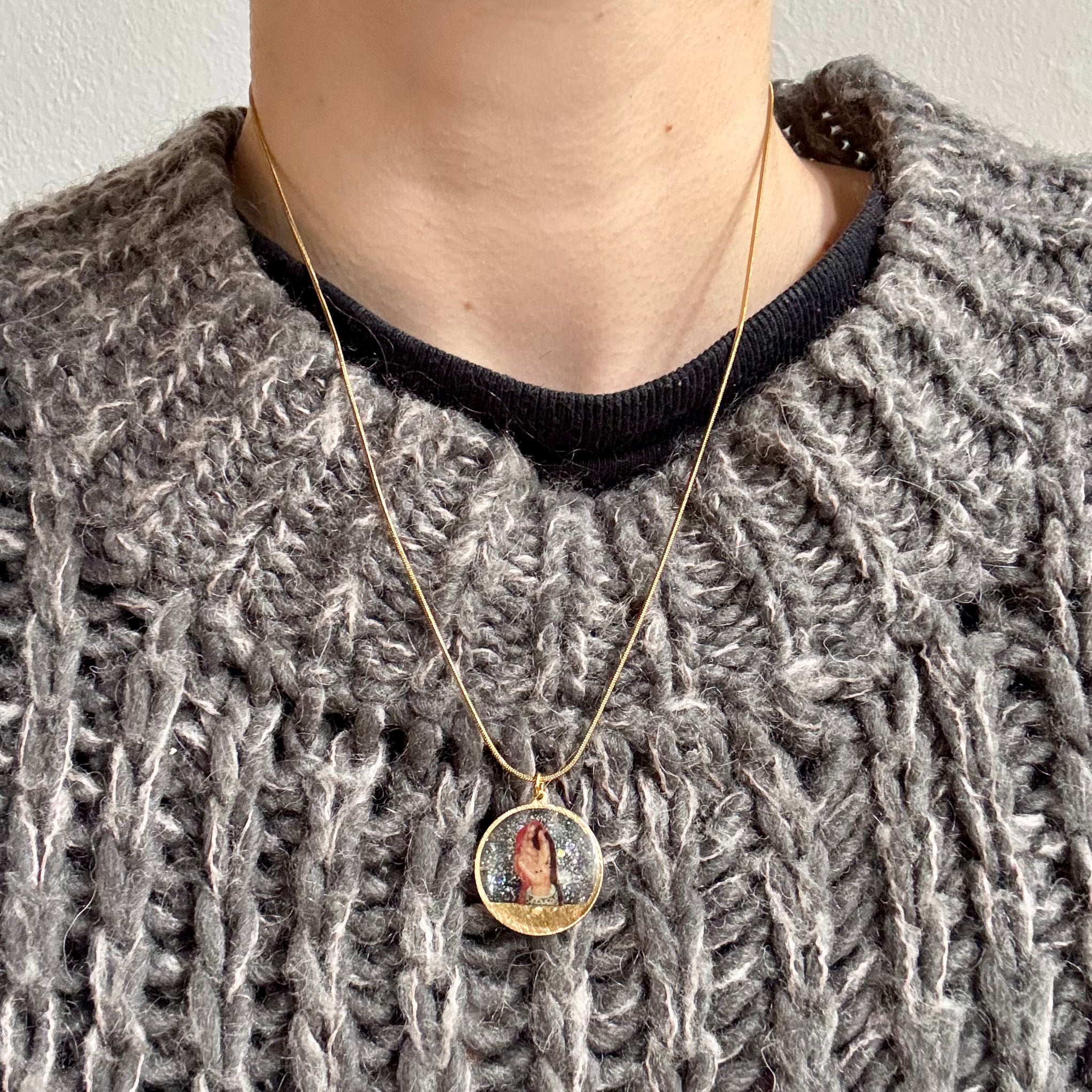 Collana con ciondolo - This Is The Hand